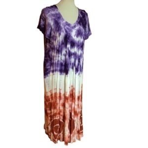 Boho hippie chic tie dye maxi dress